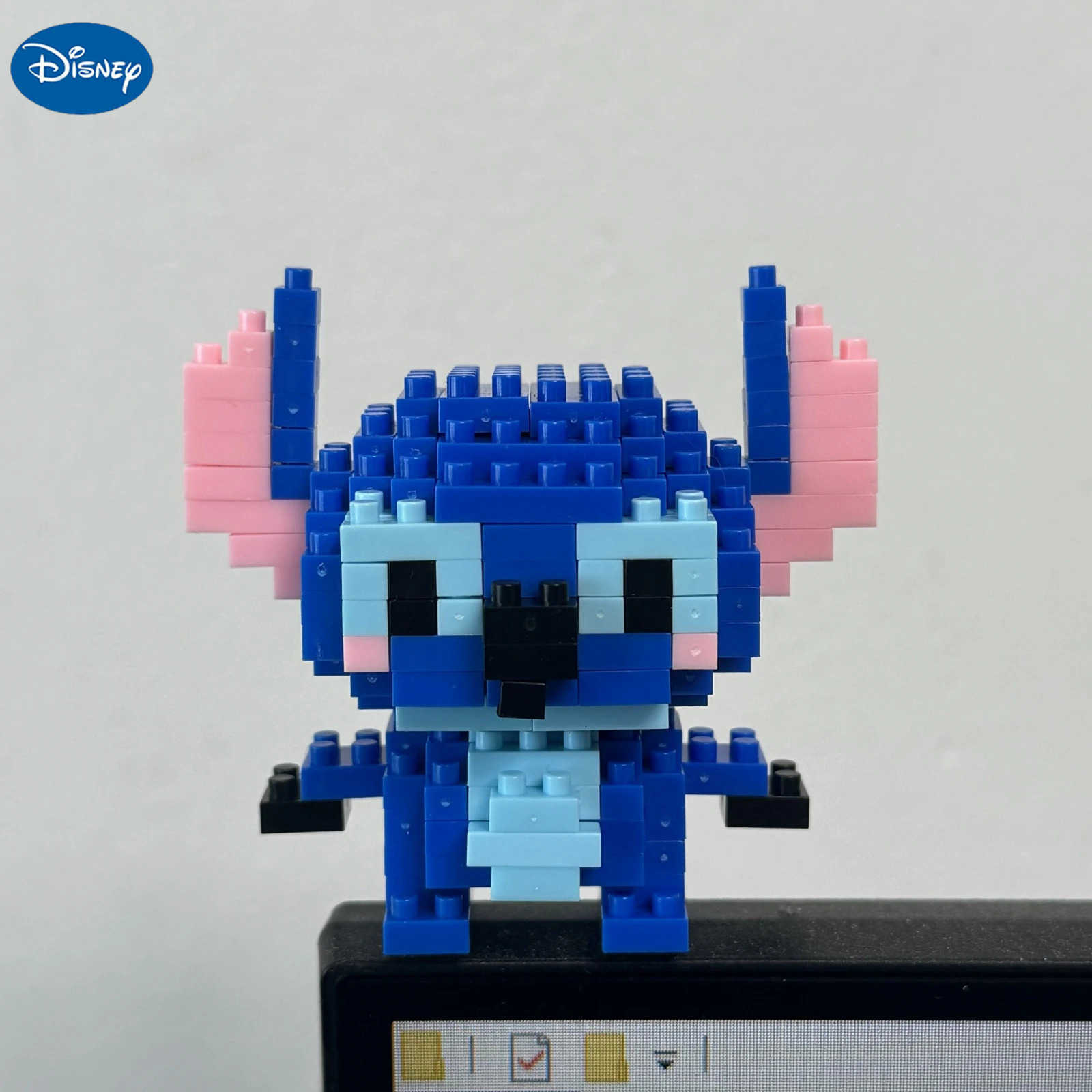 Disney Anime Princess Building Blocks Stitch Mickey Mouse mini Action toy Figures Blocks Toys Bricks Assemble Toys Kids Gifts H2512181