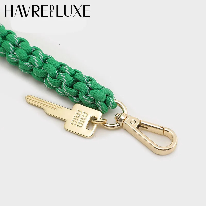 Pure Hand Woven Hook Bag Pendant Braided Rope Charm Creative Ins Style Car Keychain Fashionable and Unique Key Shaped Gifts 251217