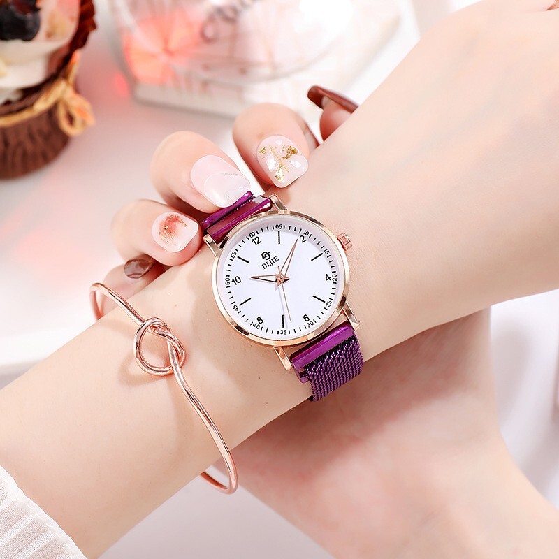 Minimalist Luxury Quartz Series Niche Brightening Fashion Women's Magnetic Trendy Best Friend Gift Forest Style Wristwatch