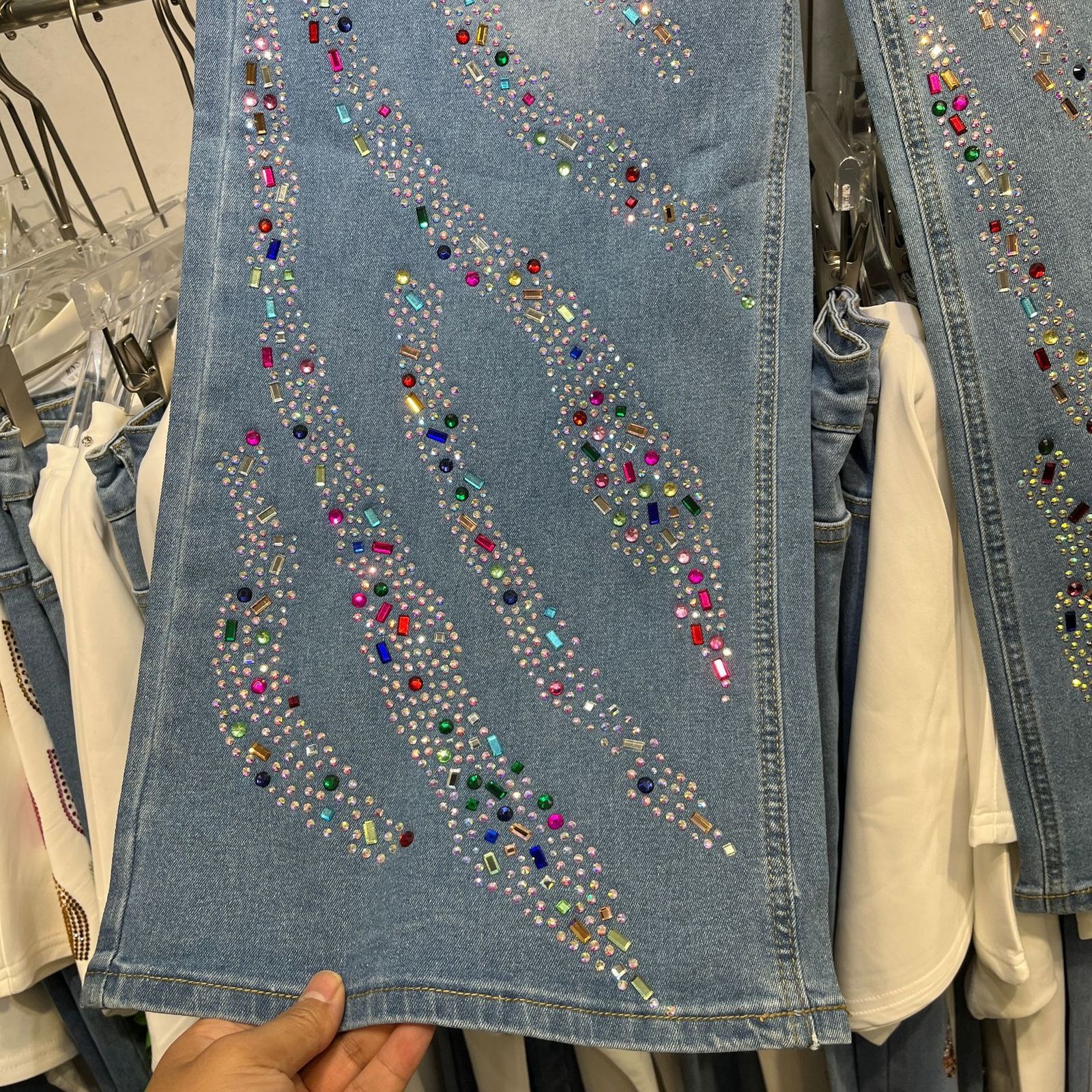 2026 Early Spring Heavy Craft High-End Color Diamond Design Plus Size Slimming Loose Jeans for Women