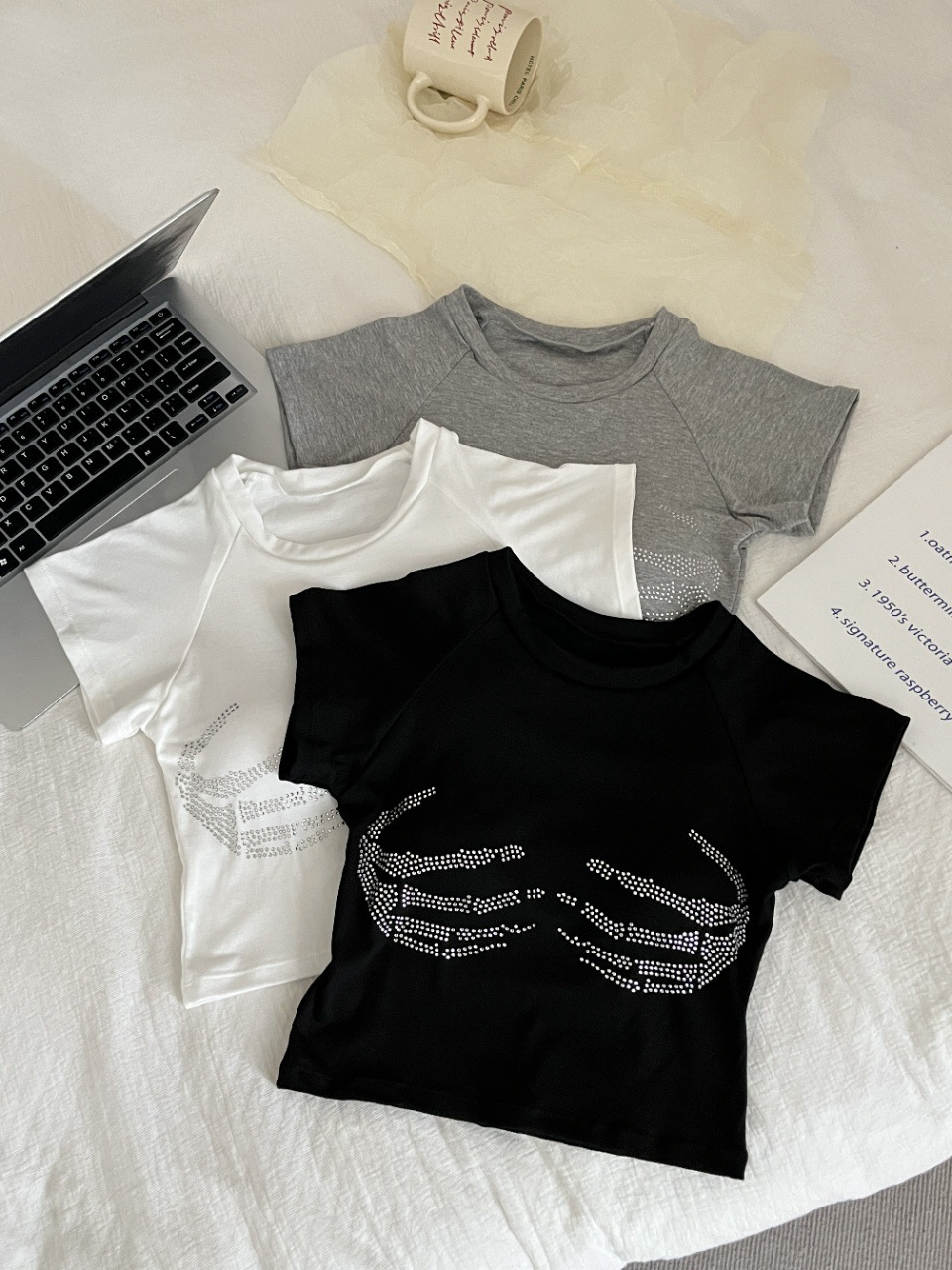 Spicy Girl High Street Rhinestone Short Sleeve T-Shirt Women Summer Sexy Petite Casual Versatile Tight Short Crop Top 210524