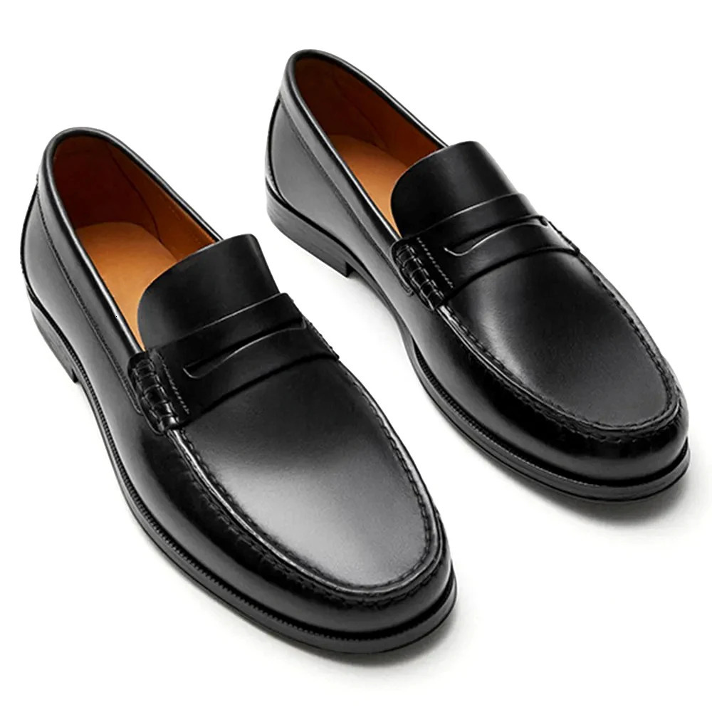 Mens Vintage Genuine Leather SlipOn Loafers Breathable Moccasins Driving Style Casual Cowhide Shoes 251031