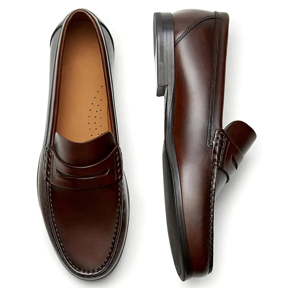 Mens Vintage Genuine Leather SlipOn Loafers Breathable Moccasins Driving Style Casual Cowhide Shoes 251031