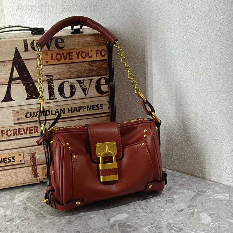 Small Handheld Lock Bag High-quality Leather Bag Chain Handle Design Shoulder Bag Women Horizontal Square Creative Armpit Bag H251218