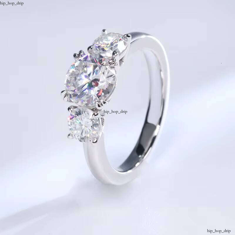 VVS Moissanite 14k White Exquisite 18k Pure Gold Jewelry Round Brilliant Cut Diaspore Trilogy Wedding Engagement Ring