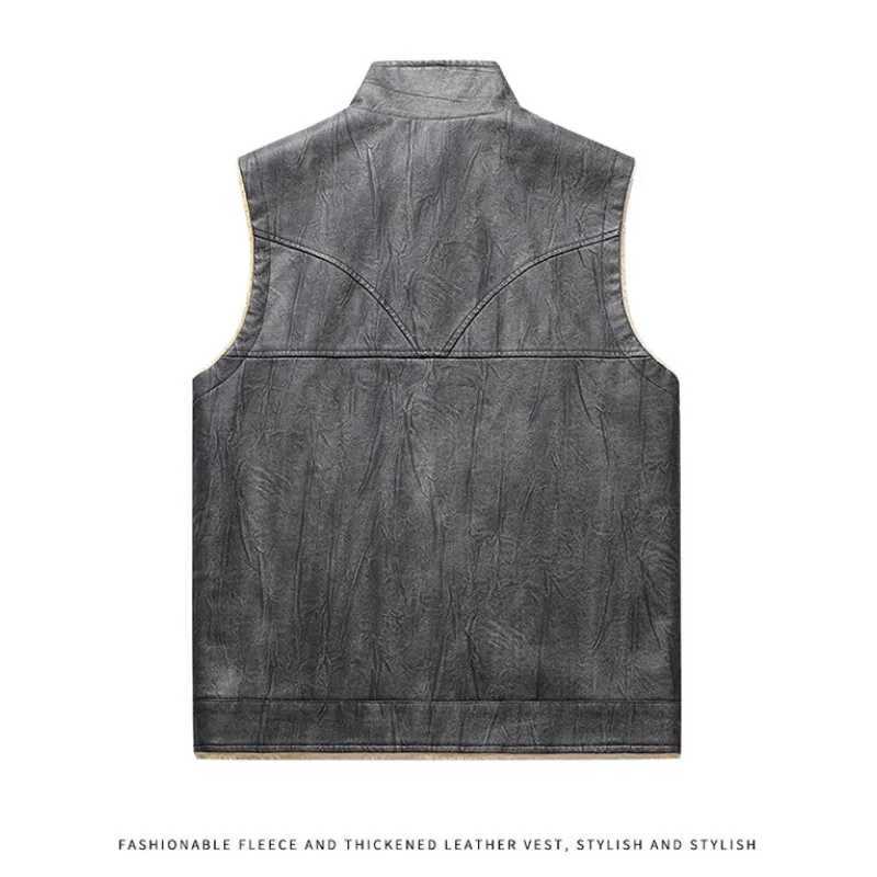2025 New Men Vest Autumn and Winter Trend Versatile Fleece Warm Sleeveless Jacket Outdoor Leisure Camping Travel Jacket Men VestG251218