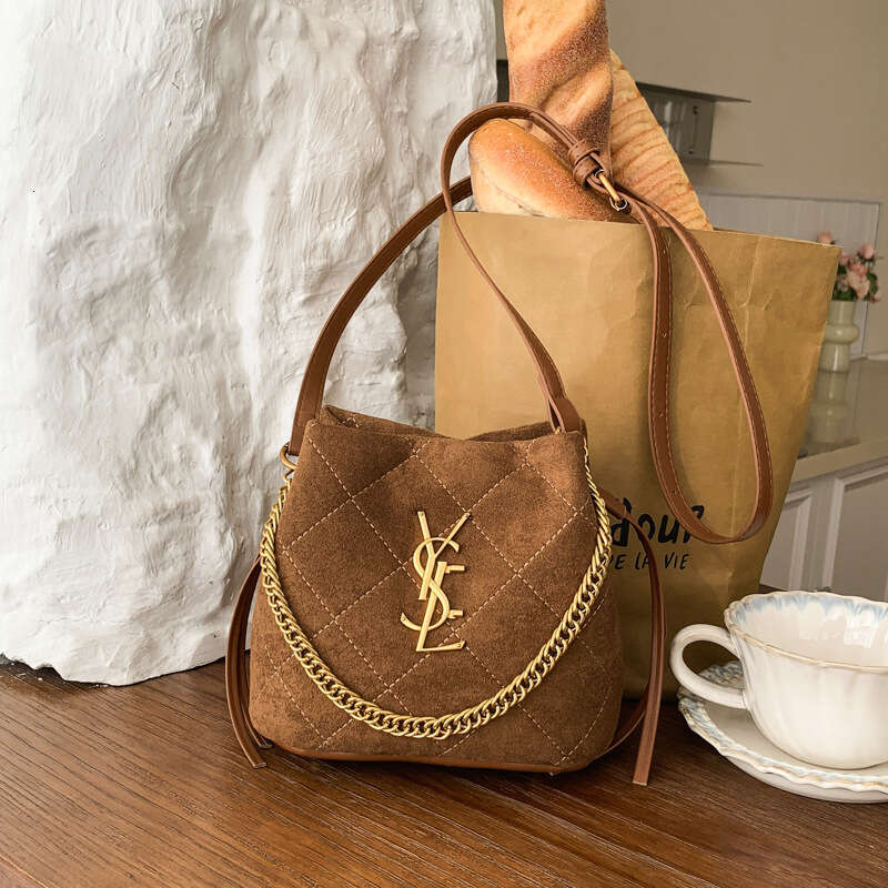 High-End Chain Handbag for Women Versatile Light Luxury Suede Single Shoulder Bucket Quilted Embroidery DIY Crossbody Bag