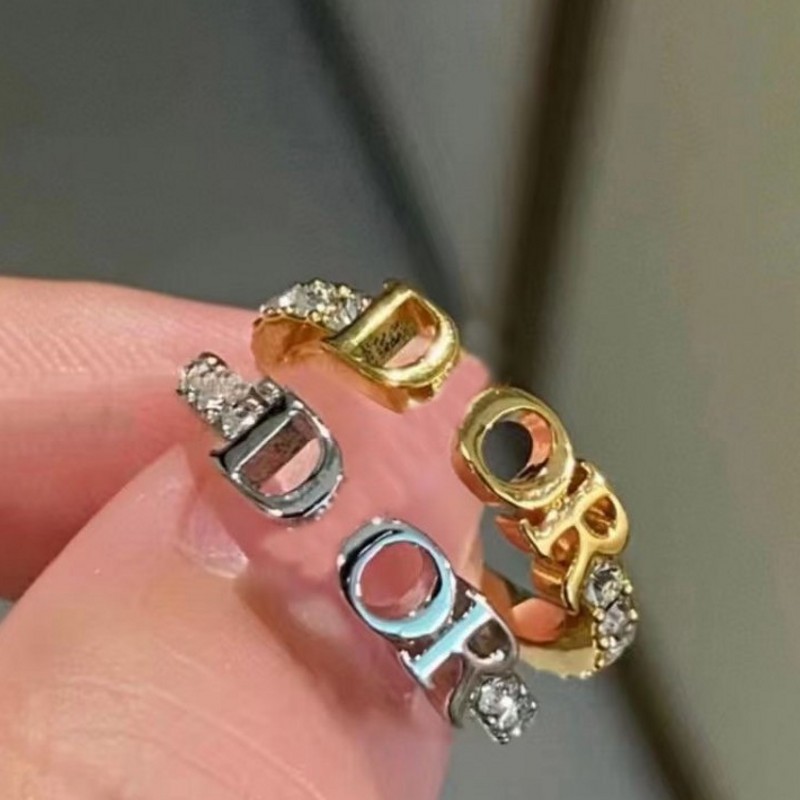 Gold Silver Color Luxury Designer Ring Single Row Drill Classic Ring Titanium Steel Thin Fashion Rings For Women Christmas