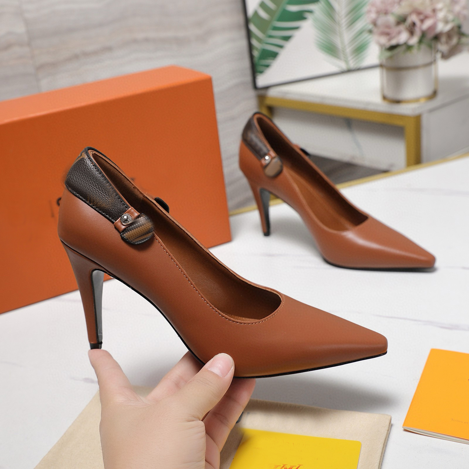 designer Women's pump luxury calf leather buckle Legacy Slingbacks sandals Bare heels high heels empty sandals single shoes