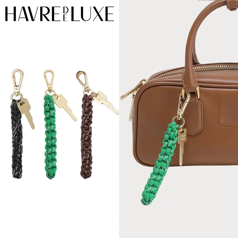 Pure Hand Woven Hook Bag Pendant Braided Rope Charm Creative Ins Style Car Keychain Fashionable and Unique Key Shaped Gifts 251217