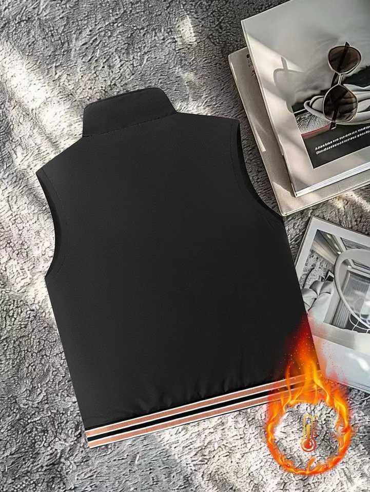 Mens Autumn Winter Outdoor Casual Vest with Fleece Lining Thick Warm Comfortable Sleeveless Stand Collar JacketG251218