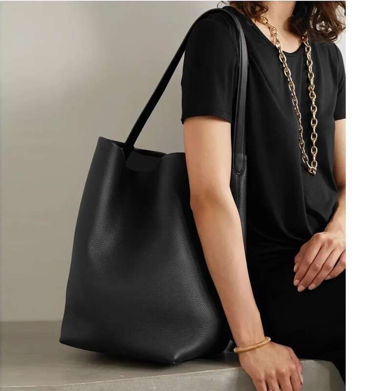 THE R LOGO Genuine Leather Large Capacity Bucket Lychee Grain Cowhide Commuter Tote Single Shoulder Handbag Casual Bag For Women