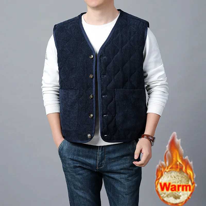 2025 New in Padded Vest Men Zipper Winter Thick Warm Corduroy Sleeveless Jacket Male Autumn Casual Waistcoat Golf Work Wear CoatG251218