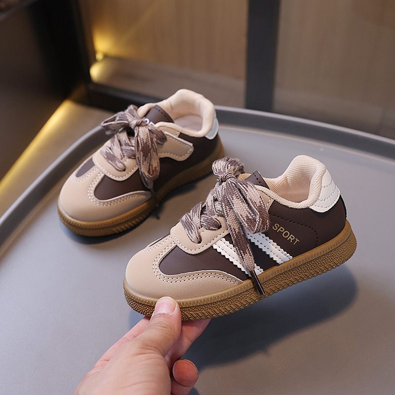 hot Free delivery designer children's shoes Fashionable men's and women's breathable soft soled non slip running shoes