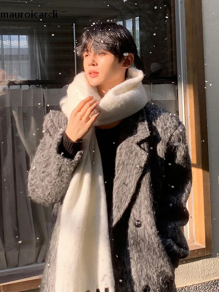 Mauroicardi Autumn Winter Oversized Long Thicken Warm Grey Woolen Coat Men Shoulder Pads Double Breasted Wool Blends Overcoat 251219