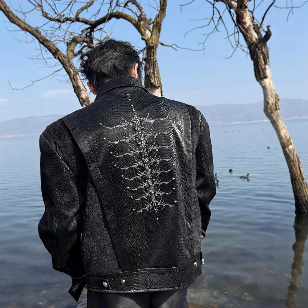 Y2k Snake Spine PU Leather Mens Motorcycle Jacket American Splice Men Short Jacket Autumn Streetwear Man Windbreaker 251216