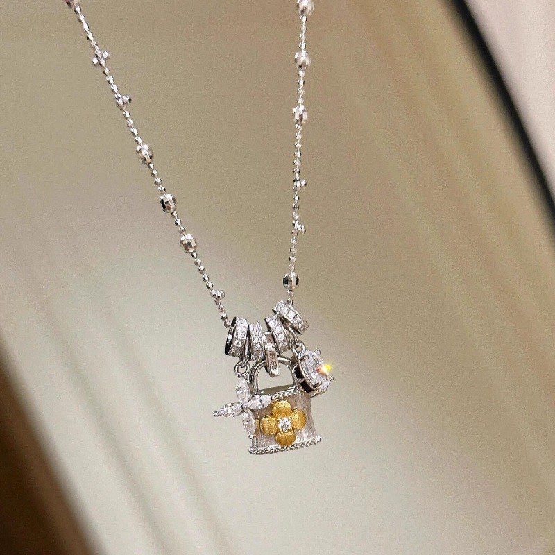 Zircon Flower Basket Cross Pendant Necklace Personality Fashion Niche Design Clavicle Chain Light Luxury High-end Sense Jewelry - view 3