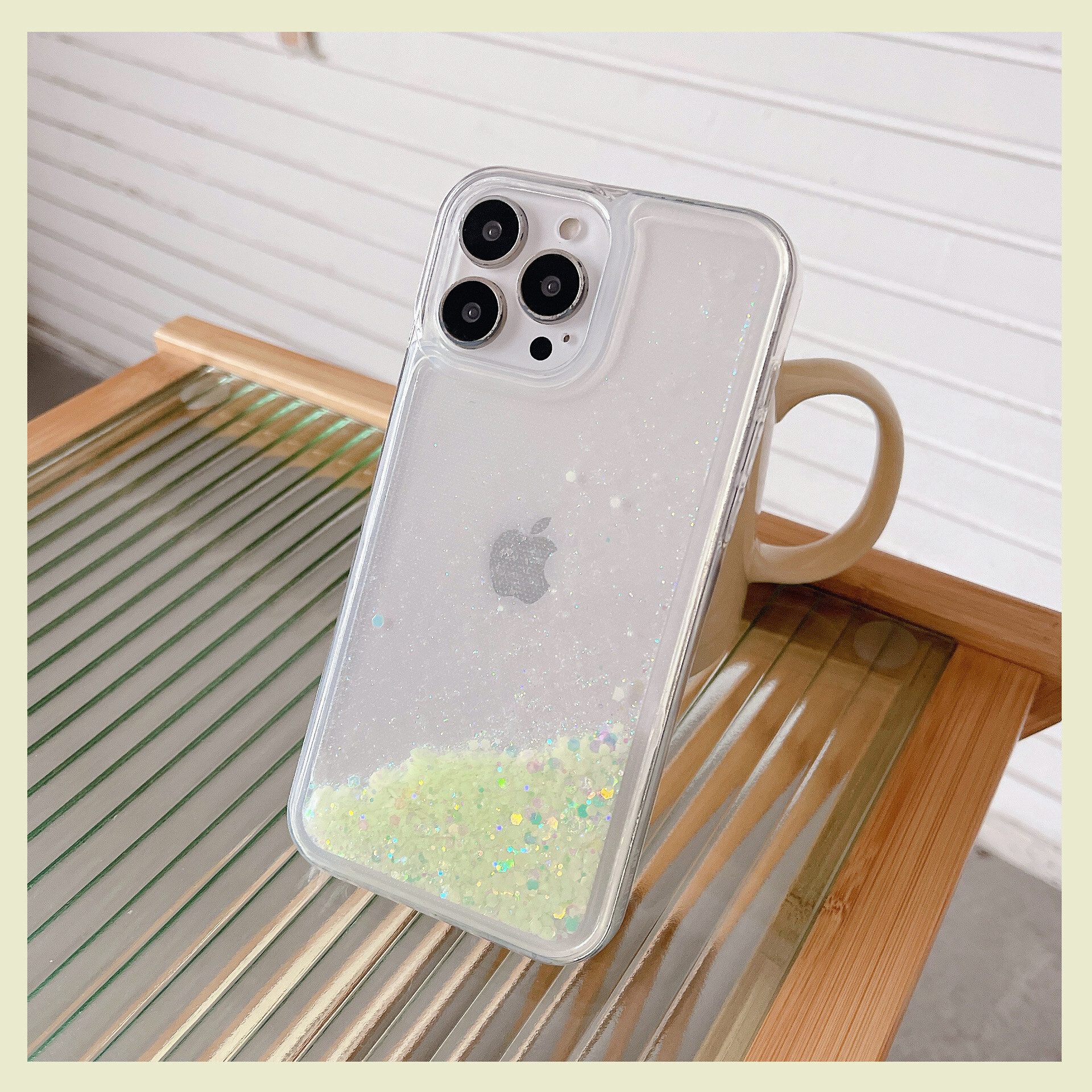 Creative Luminous Sand 17 Pro Max, Flowing Phone Apple 16, Glitter Slide Case for iPhone 15, Fluorescent