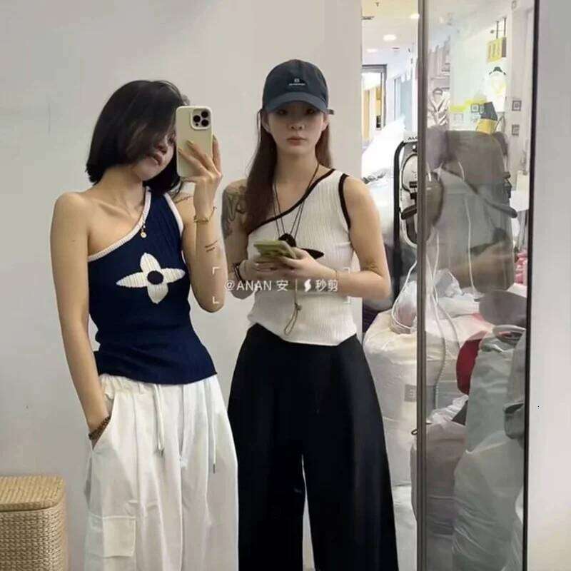 New Patchwork Skew Collar Knitting Camisole Female Summer Fashion Slim Floral Sleeveless T-Shirts Women Clothes Top Tee