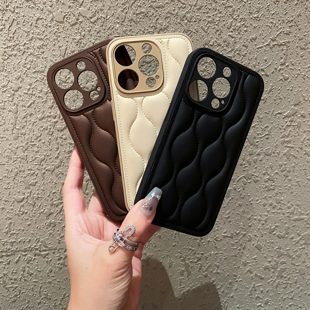 Brown Wave Pattern Down Jacket Compatible with iPhone 17 Apple 16 Pro Max Phone Case Solid Color 15 Autumn Winter 14