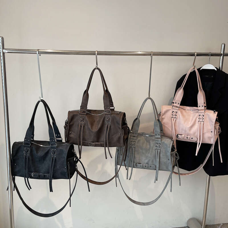 Korean Niche Cool Large Capacity Retro Single Shoulder New Lazy Style Star-Chasing Fashion Travel Crossbody Bag