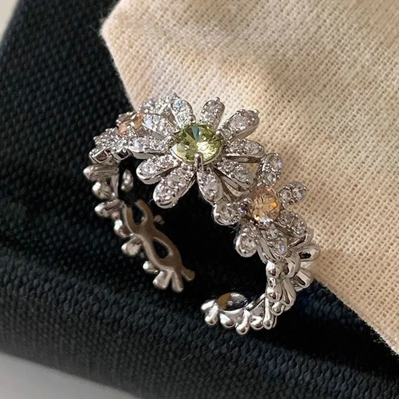 PANJBJ 925 Sterling Silver Flower Rings For Women Zircon n Fashion Sweet Romantic Jewelry Gift Drop 251219