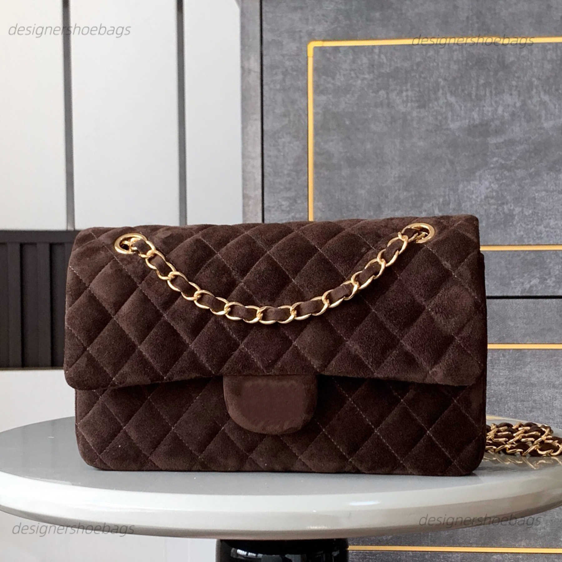 Top Quality 10A Suede Classic Handbag Luxury Designer Genuine Leqather Flap Shoulder Bag Golden Hardware Chain Crossbody Bag Zipper Pocket Turn Closure Clutch Bag