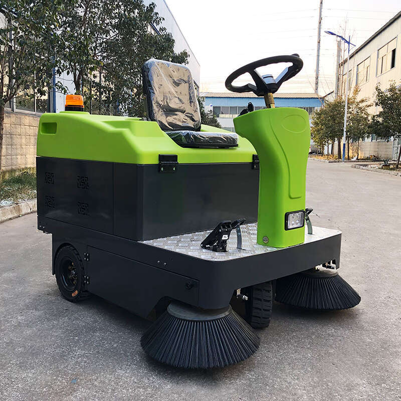 Compact Ride-On Sweeping Vehicle with High Maneuverability for Narrow Aisles and Crowded Spaces