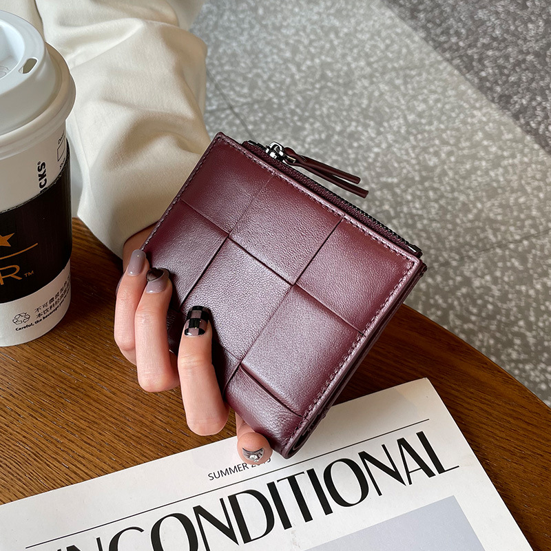 2025 new Women's short wallet genuine leather wallet large woven sheepskin large-capacity coin purse leather wallet card holder