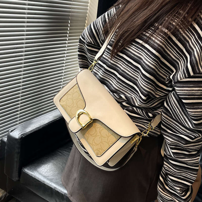 Retro Shoulder For Women 2025 Autumn Winter New Fashionable Trendy Simple Crossbody Small Square Bag