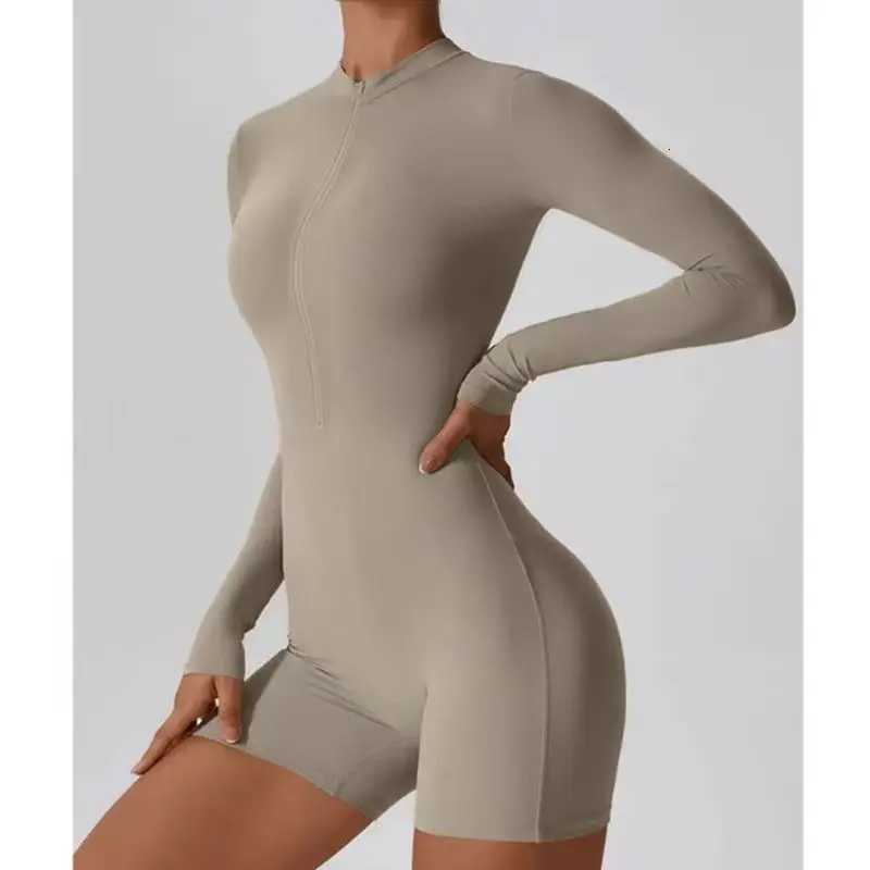 2025 Zipper One-piece Jumpsuit Outfit Sporty Yoga Set Long Sleeve Bodysuit Workout Clothes for Women Rompers Jumpsuit Playsuitt251219