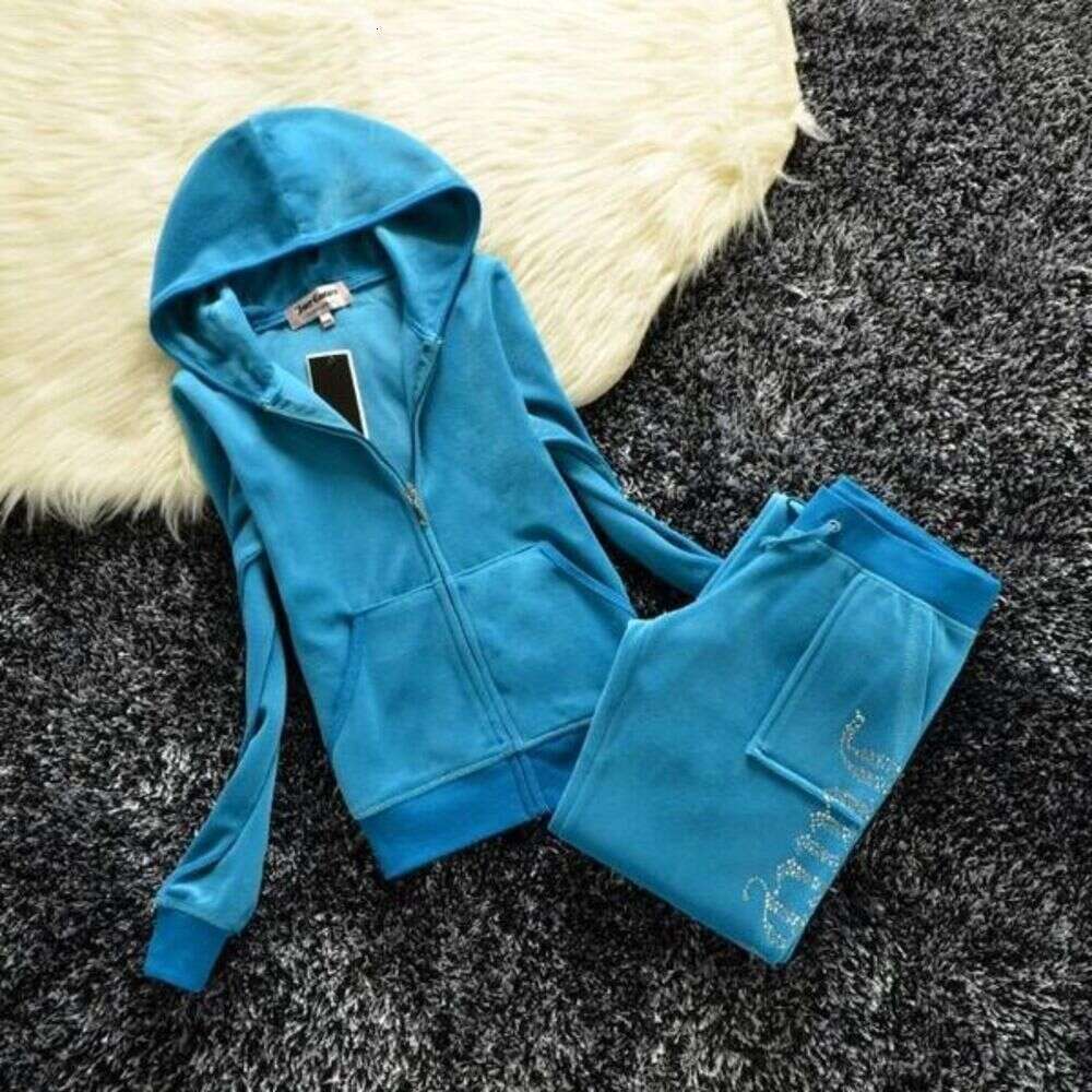 Juicy Cotoure Tracksuit Womens Sports 2025 Velour Spring And Autumn Sportswear Twopiece Fashion Juicy Coutures Tracksuit Veet Women Fallow Juicy Tracksuit 815