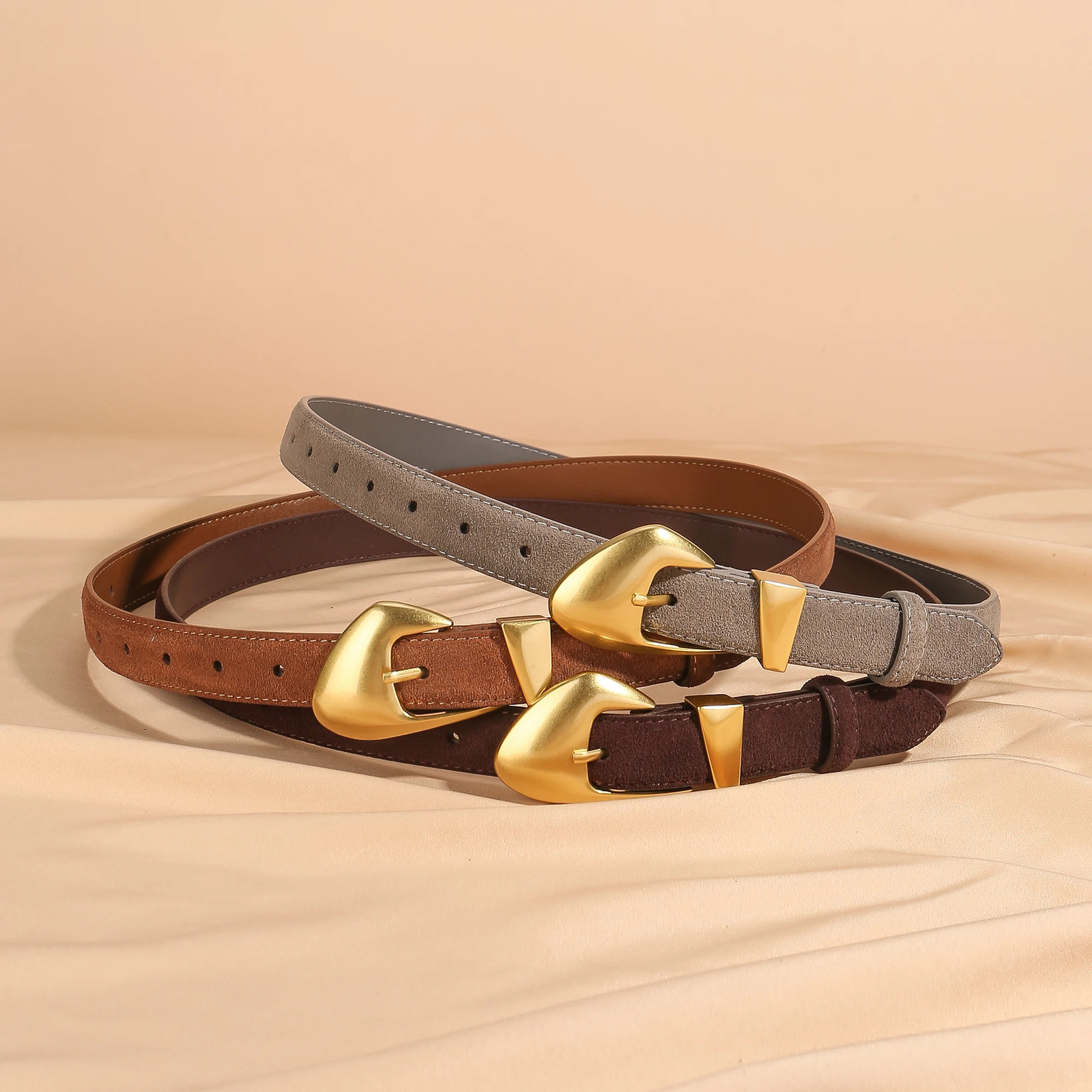 Fashion Womens Belt Western Belts Trendy Gold Buckle Waistband Black Suede Leather Belt Pants Jeans Belts for Women 251218