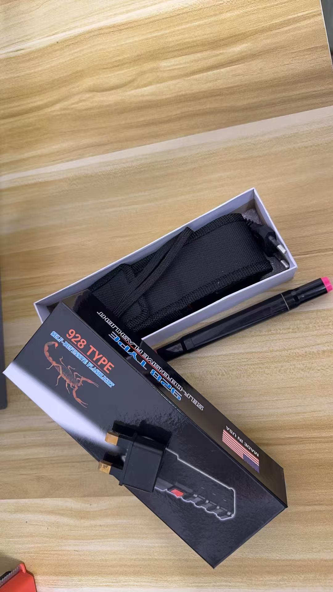 New model rechargeable flashlight - Outdoor emergency lighting handheld household flashlight