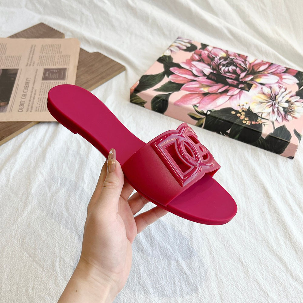 Free shipping designer shoes Skin-Friendly Slip-On Casual Footwear Versatile Use for Beach Activities Non-slip