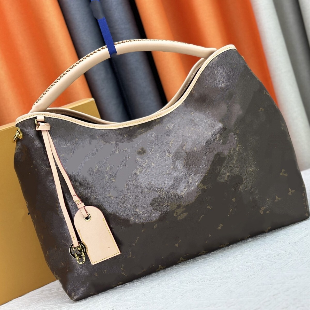 Vintage Handbag For Women designer bag Exclusive Handwoven Handle Again Handbag Bucket Bag Commuter Crossbody Bag