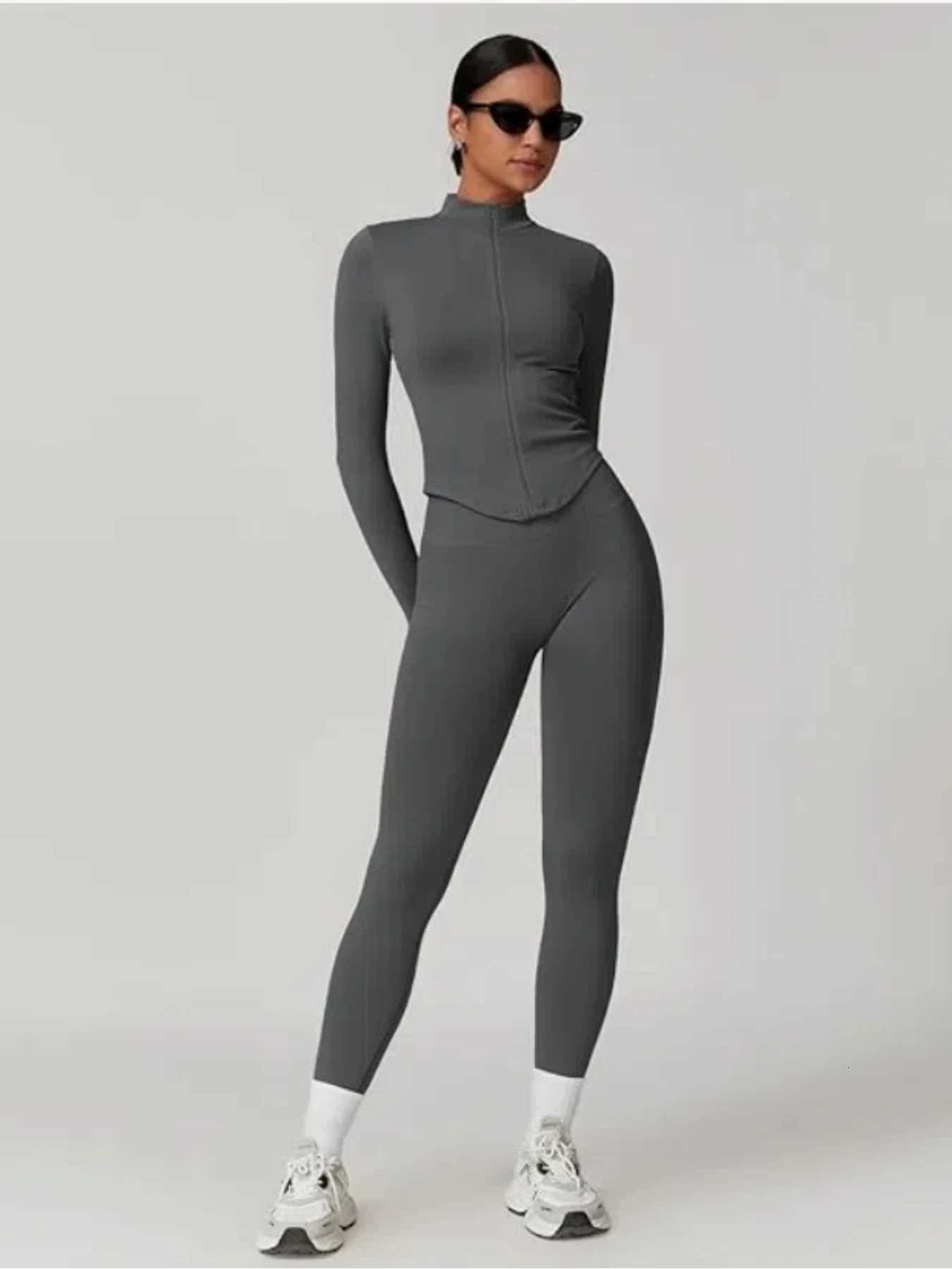 Zipper Stand Collor Jacket Women Crop Tops Yoga Solid Sports Top Long Sleeve Running Sexy Quick Dry Fitness Gym Sport Weart251219