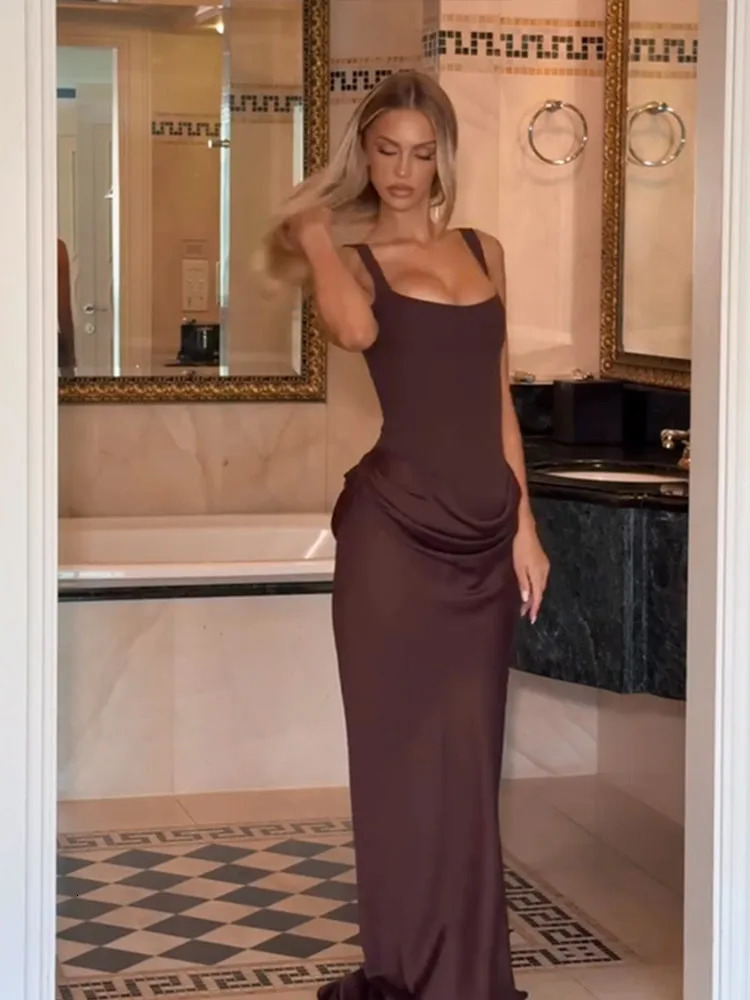 Solid Pleated Sling Dres Square Neck Sleeveless Offshoulder Waist Cinching Slim Dresses Lady Evening Party Gowns 2025 251219