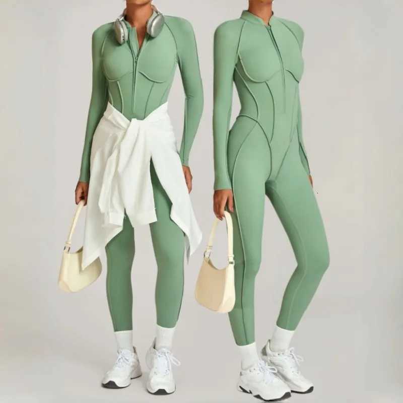 Womens Winter Yoga Jumpsuits Sports Fitness Hip-Lifting Slimming One-piece Zipper Long-Sleeved Outdoor Gym Workout Bodysuitst251219