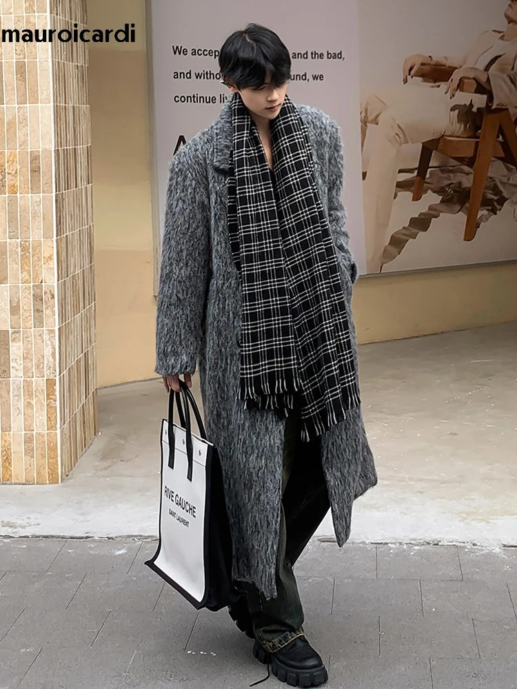 Mauroicardi Autumn Winter Oversized Long Thicken Warm Grey Woolen Coat Men Shoulder Pads Double Breasted Wool Blends Overcoat 251219