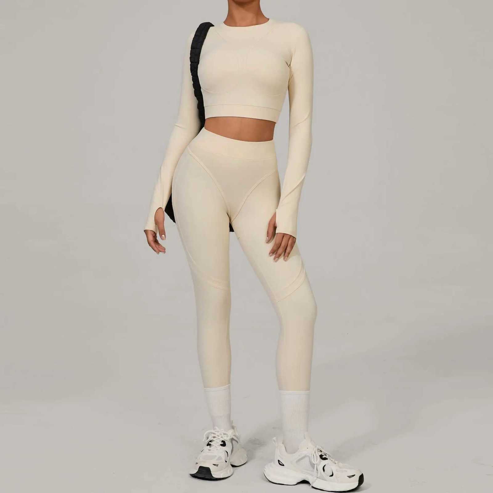 Womens Yoga Sets Sports Fitness High Waist Peach Hip Skinny Grinding Long-sleeved Outdoor Running Winter Workout Gym Suitst251219