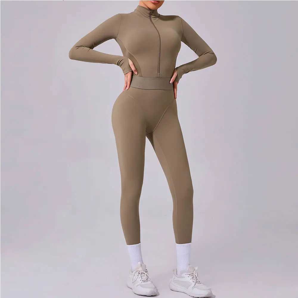 Women Tracksuit Yoga Set One-piece Suit Female Rompers Quick Dry Yoga Clothing Workout Bodysuits Sports Jumpsuit Long Sleevedt251219