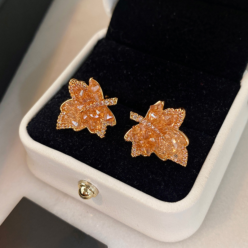 Real Gold Plated Silver Needle Zircon Crystal Maple Leaf Earrings Necklace Set Daily Versatile Collarbone Chain Light Luxury High-End Feel - view 6