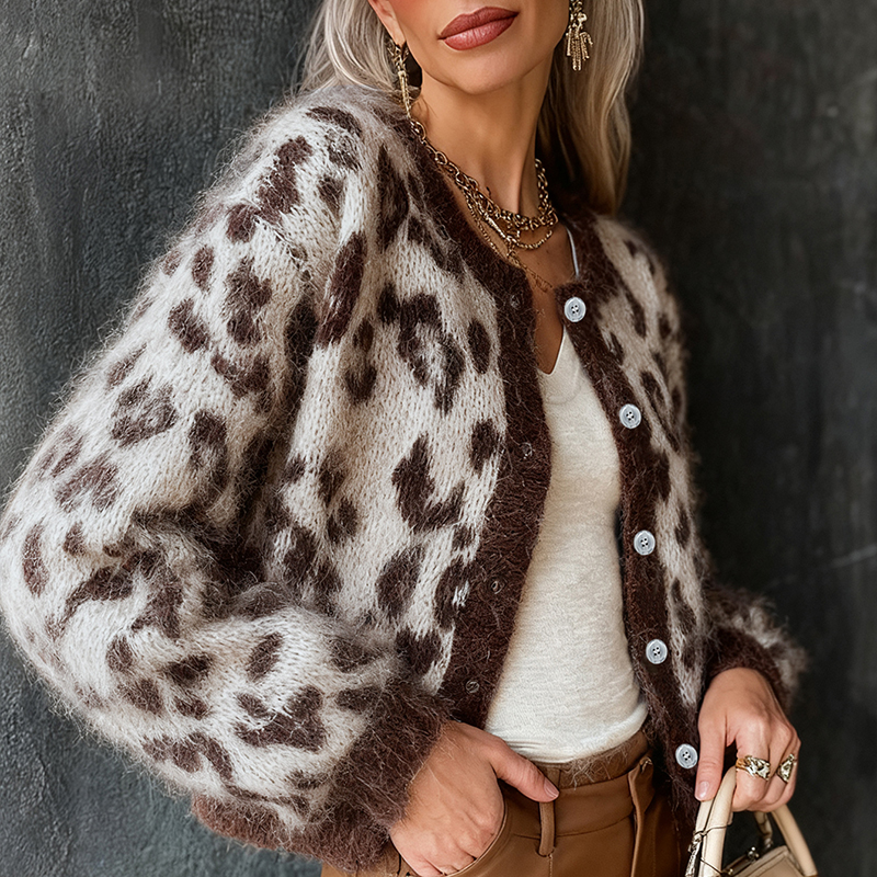 Women's leopard print sweater for autumn and winter, round neck, long sleeves, cardigan, leopard print jacquard. AMX006