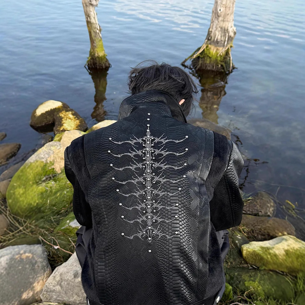 Y2k Snake Spine PU Leather Mens Motorcycle Jacket American Splice Men Short Jacket Autumn Streetwear Man Windbreaker 251216
