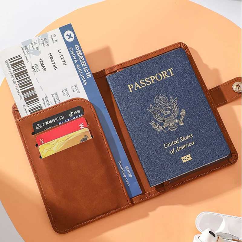 Personalized Passport Holder Custom Name on Cover Fashion Airplane Passport Cover Case Travel Document Orginizer K251219