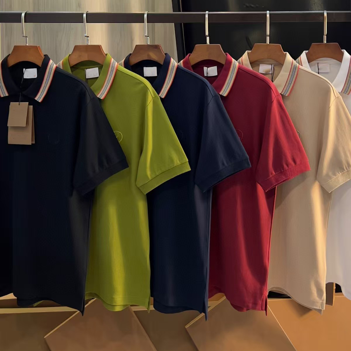 High quality designer men's T-shirts, men's polo shirts, street party short sleeves, multifunctional tops, fashionable and versatile