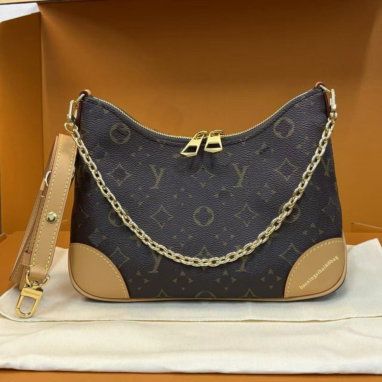 Designer handbags, fashionable shoulder bags, luxurious chain leather bags, embossed floral pattern bags, tote bags, crossbody bags Backpack