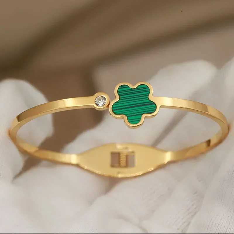 316L Classic Stainless Steel Multicolor Flower Open Bangles for Women Geometric s Rust-proof Wrist Jewelry M251220