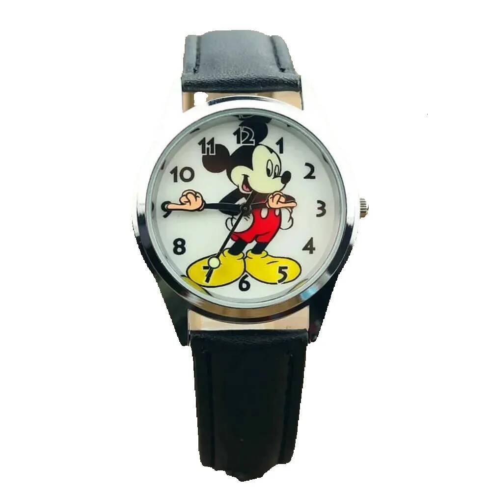 Disney custom Mickey Mouse Teen Adult Watches Vintage Articulating Hands Analog Quartz Watch for Women Men Teenager Fashion Wristwatch H251011